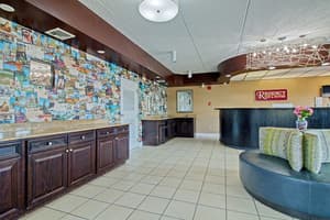 thumbnail: Breakfast area