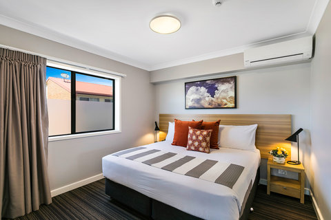 TwoBedroom Apart Bed1