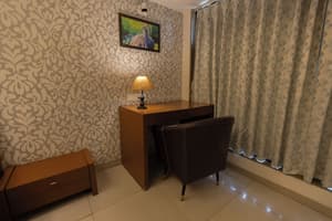 thumbnail: Room
