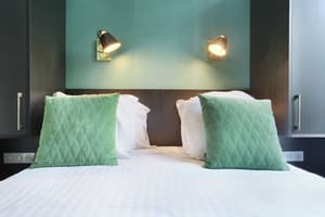 thumbnail: Room