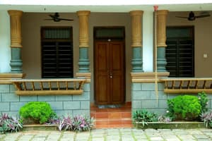 thumbnail: Exterior