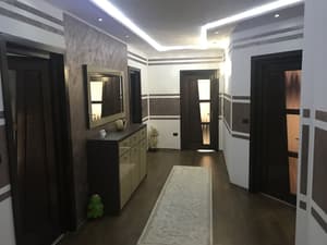 thumbnail: Interior detail