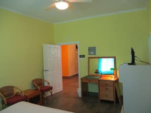 thumbnail: Room amenity