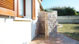 thumbnail: Exterior