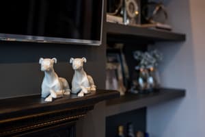 thumbnail: Interior detail
