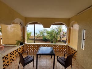 thumbnail: Terrace/patio