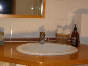 thumbnail: Bathroom sink