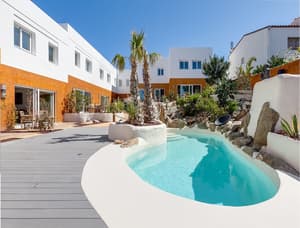 thumbnail: Terrace/patio