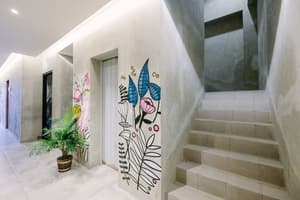 thumbnail: Staircase