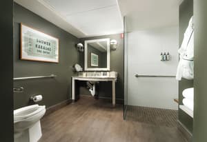 thumbnail: Bathroom