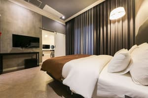 thumbnail: Room