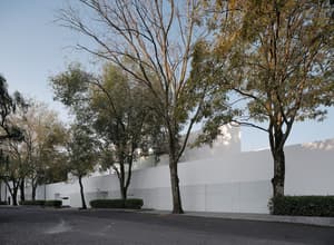 thumbnail: Exterior
