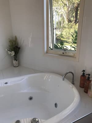 thumbnail: Jetted tub
