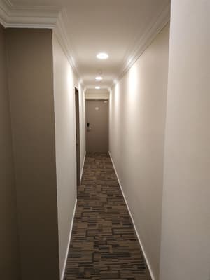 thumbnail: Hallway