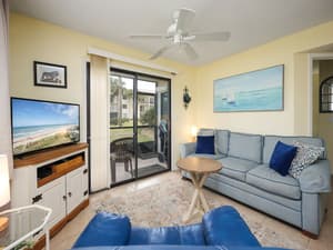 thumbnail: Living area