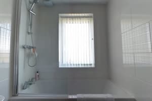 thumbnail: Bathroom shower