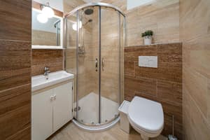 thumbnail: General view