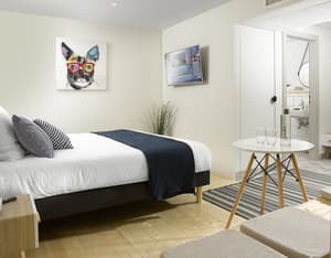 thumbnail: Room