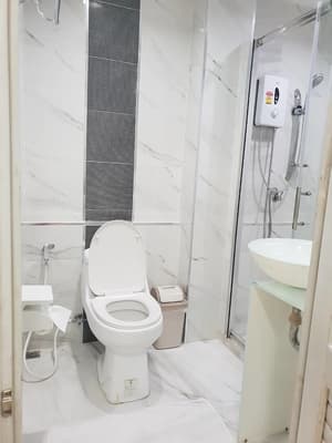 thumbnail: Bathroom
