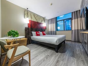 thumbnail: Room