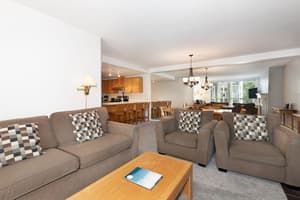 thumbnail: In-room dining