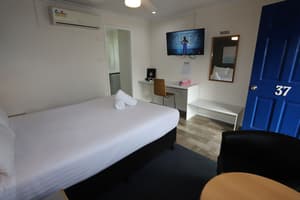 thumbnail: Room
