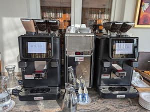 thumbnail: Breakfast buffet