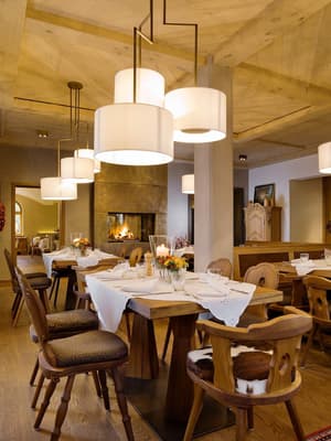 thumbnail: Restaurant