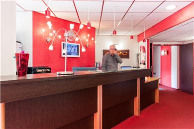 On-Site,Lobby,Reception