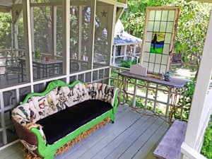 thumbnail: Living area