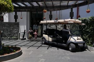 thumbnail: Property entrance