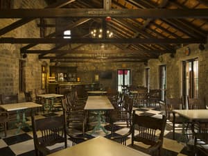 thumbnail: Bar (on property)