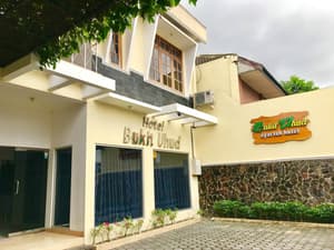 thumbnail: Exterior