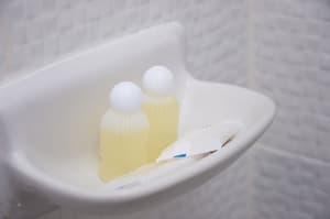 thumbnail: Bathroom amenities