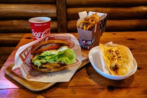 thumbnail: Restaurant