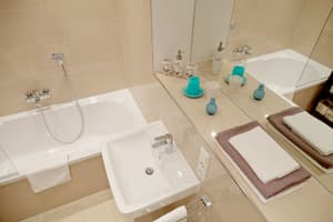 thumbnail: Bathroom