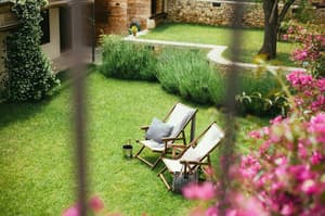 thumbnail: Interior