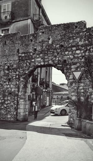 thumbnail: Exterior