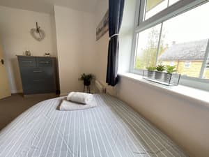 thumbnail: Interior