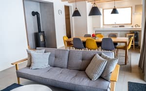 thumbnail: Living area