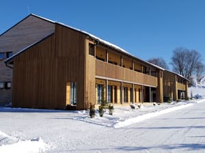 thumbnail: Exterior