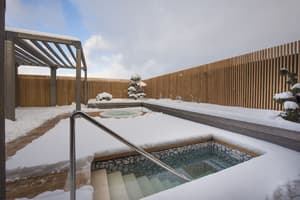 thumbnail: Outdoor spa tub