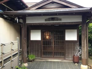thumbnail: Exterior