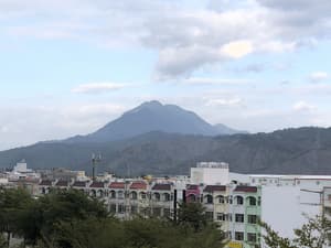 thumbnail: Mountain view