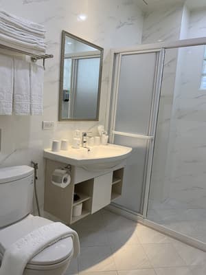 thumbnail: Bathroom
