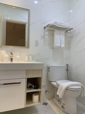 thumbnail: Bathroom
