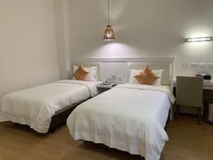 thumbnail: Room