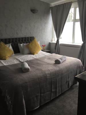 thumbnail: Room
