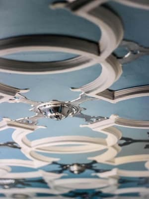 thumbnail: Interior