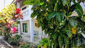 thumbnail: Exterior